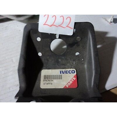 2222 - STAFFA ORIGINALE IVECO 8969694-0