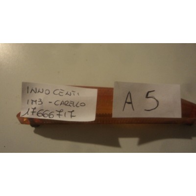 A5 XX - FRECCIA PLASTICA LATERALE INNOCENTI IM3 CARELLO 17666717-0