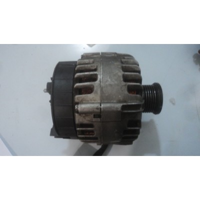 A820V - RENAULT LAGUNA MEGANE DCI ALTERNATORE DAL 2001 IN POI VALEO 2606272A