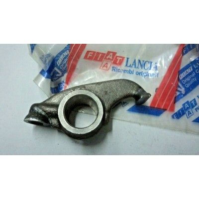 B599 -- 7604599 BILANCIERE VALVOLA FIAT CINQUECENTO