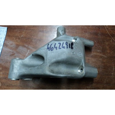 E2338 -- 46424917 STAFFA SUPPORTO MOTORE FIAT BRAVO BRAVA MAREA 