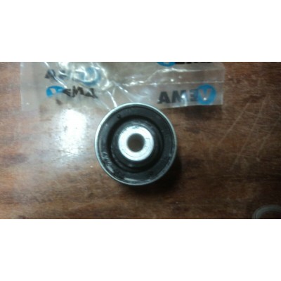 E2741 -- SILENT BLOCK SUPPORTI TIRANTI FIAT LANCIA VEMA 15129