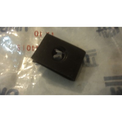 E405 XX - CLIP 614015 AUSTIN MG Rover DADO MOLLA