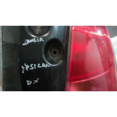 E480 § STOP FANALE POSTERIORE LANCIA YPSILON DESTRO DX-1