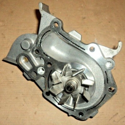 E818 - WATER PUMP - POMPA ACQUA  WP831 RENAULT CLIO KANGOO MEGANE 1.4 7700866518