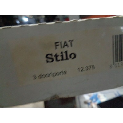 F1425C - COPPIA DEFLETTORI ANTITURBO FIAT STILO 3 PORTE-1