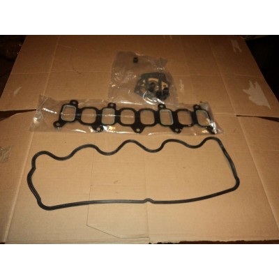 F829 - KIT GUARNIZIONI MOTORE FIAT CROMA 1.9 1900 I.D 