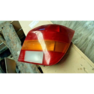 M1569 XX - FANALE FARO POSTERIORE DESTRO DX FORD FIESTA 