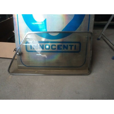 M2215 XX - VETRO POSTERIORE APRIBILE DESTRO INNOCENTI MINI 90 120 BRONZO DX