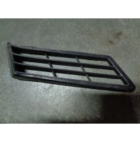 M4872 XX - PLASTICA VENTILAZIONE POSTERIORE INNOCENTI MINI BERTONE