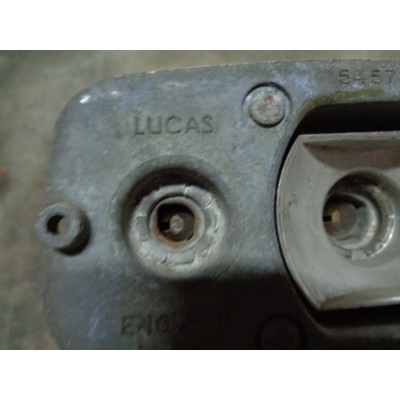 M5535 XX - PORTA LAMPADA LUCAS 54572958 L694 AUSTIN MORRIS 1100 1300-0