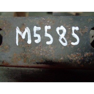 M5585 XX - STAFFA SUPPORTO ORIGINALE BRITISH LEYLAND-1