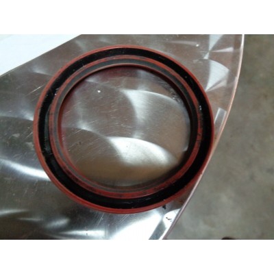 M6247 XX - PARAOLIO OIL SEAL SGA40757 INNOCENTI-1