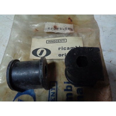 M6756 XX - COPPIA BOCCOLE BARRA STABILIZZATRICE AXE4013 INNOCENTI 33662322-0