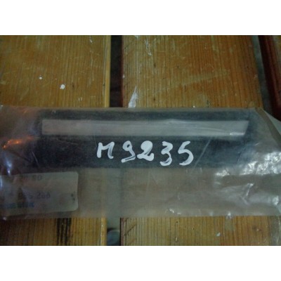 M9235 XX - BBP599 MODANATURA ORIGINALE LATERALE AUSTIN MINI METRO