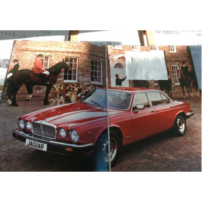 M9487 XX - DEPLIANT BROCHURE JAGUAR XJ6-0