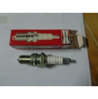 M9757 - CANDELA CHAMPION N4C ALFA ROMEO 75 90 ALFETTA GTV GIULIETTA FIAT 850