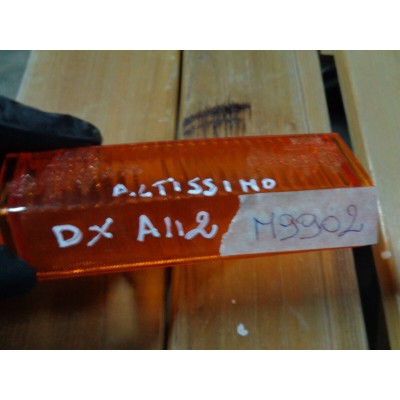 M9902 - FRECCIA ANTERIORE PLASTICA DESTRA DX A112 ALTISSIMO-0